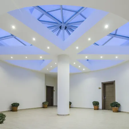 Ladies (adults Only) شقة فندقية 5*