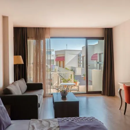 Ladies (adults Only) 5*