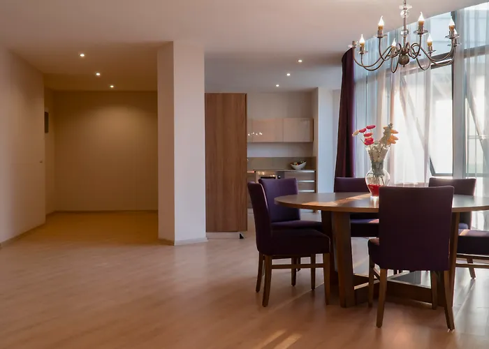 Ladies (adults Only) Aparthotel