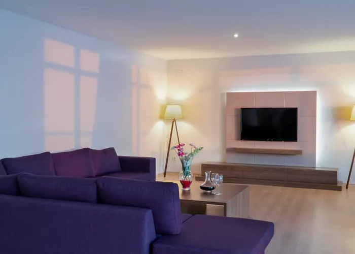 Ladies (adults Only) Aparthotel