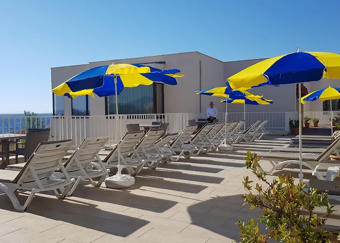 Ladies (adults Only) Aparthotel