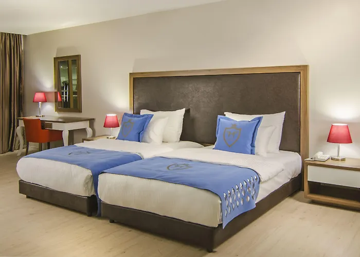 Ladies (adults Only) 5*