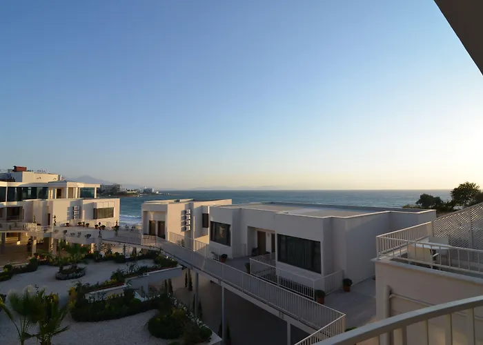 Ladies (adults Only) Apartmanhotel Gokcealan