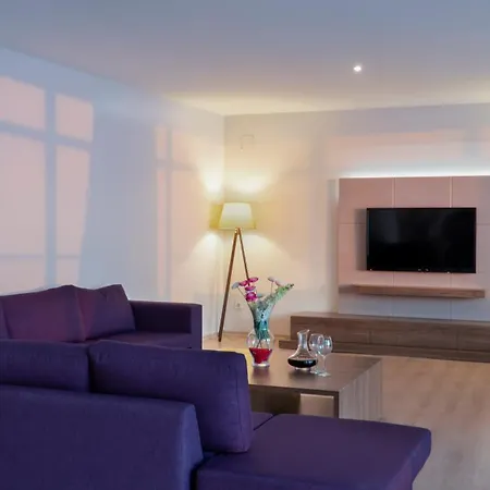 Ladies (adults Only) Aparthotel