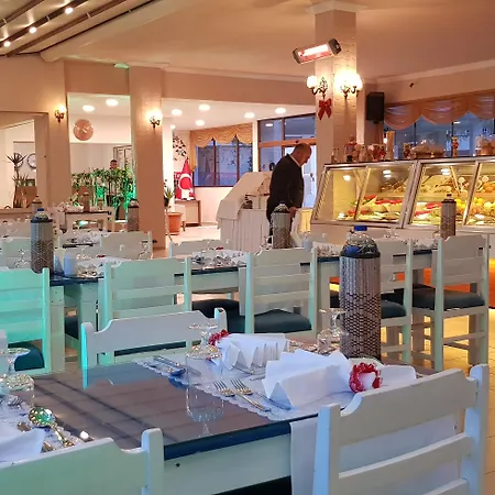Ladies (adults Only) Apart-hotel Kusadası