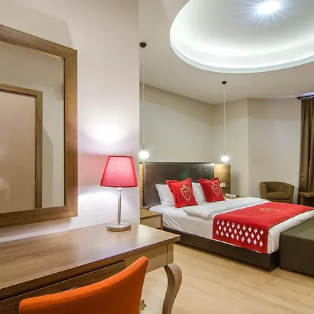 Ladies (adults Only) Aparthotel Gokcealan