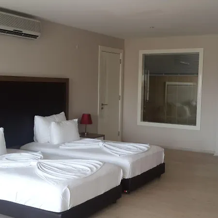 Ladies (adults Only) Aparthotel Gokcealan