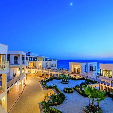 Ladies (adults Only) Apart-hotel