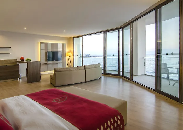 Ladies (adults Only) Aparthotel 5*