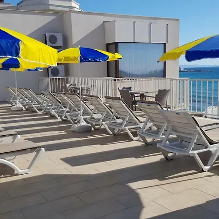 Ladies (adults Only) Hotel apartamentowy